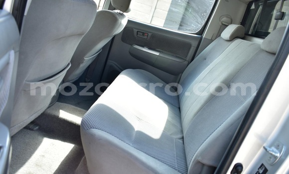 Comprar Usado Toyota Hilux Prata Carro em Maputo em Maputo Comprar Usado Toyota Hilux Prata Carro em Maputo em Maputo