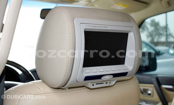 Comprar Importar Mitsubishi Pajero Branco Carro em Import - Dubai em Cabo Delgado Comprar Importar Mitsubishi Pajero Branco Carro em Import - Dubai em Cabo Delgado