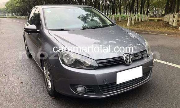 Comprar Usado Volkswagen Golf Prata Carro em Maputo em Maputo Comprar Usado Volkswagen Golf Prata Carro em Maputo em Maputo