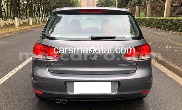Comprar Usado Volkswagen Golf Prata Carro em Maputo em Maputo Comprar Usado Volkswagen Golf Prata Carro em Maputo em Maputo