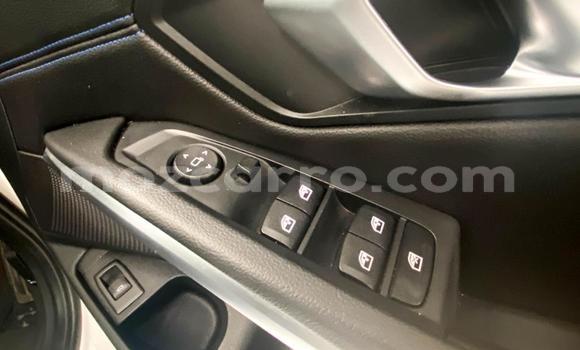 Comprar Usado BMW 3-Series Branco Carro em Maputo em Maputo Comprar Usado BMW 3-Series Branco Carro em Maputo em Maputo