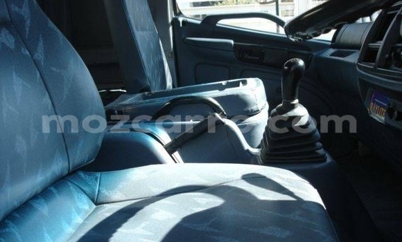 Buy Used Hino 300 Series White Truck in Maputo in Maputo Buy Used Hino 300 Series White Truck in Maputo in Maputo
