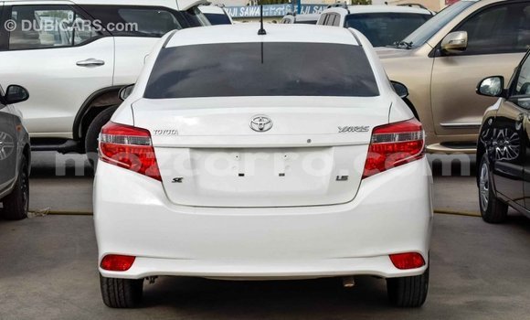 Nunua Imported Toyota Yaris Nyeupe Gari ndani ya Import - Dubai nchini Cabo Delgado Nunua Imported Toyota Yaris Nyeupe Gari ndani ya Import - Dubai nchini Cabo Delgado