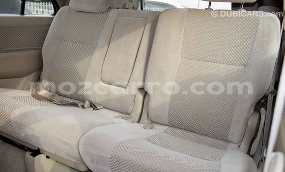 Nunua Imported Toyota Fortuner Nyeupe Gari ndani ya Import - Dubai nchini Cabo Delgado Nunua Imported Toyota Fortuner Nyeupe Gari ndani ya Import - Dubai nchini Cabo Delgado