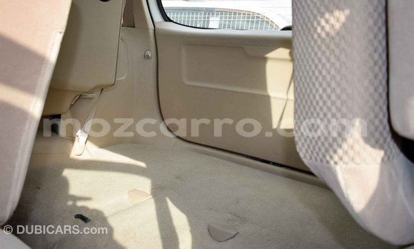 Nunua Imported Toyota Fortuner Nyeupe Gari ndani ya Import - Dubai nchini Cabo Delgado Nunua Imported Toyota Fortuner Nyeupe Gari ndani ya Import - Dubai nchini Cabo Delgado