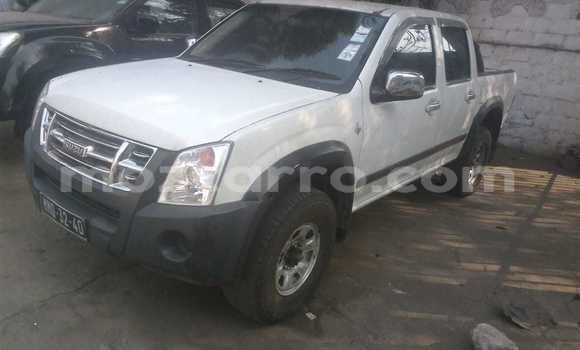 Tenga Tsaru Isuzu Gemini Chena Mota in Maputo in Maputo Tenga Tsaru Isuzu Gemini Chena Mota in Maputo in Maputo