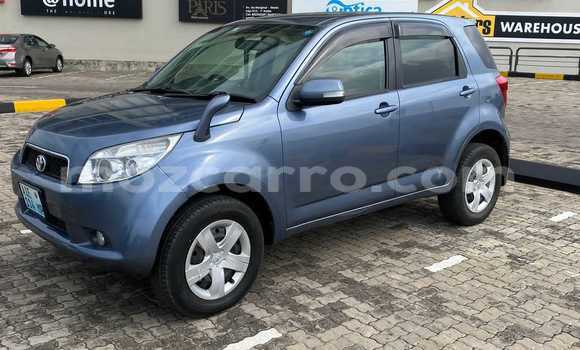 Comprar Usado Toyota Rush Azul Carro em Maputo em Maputo