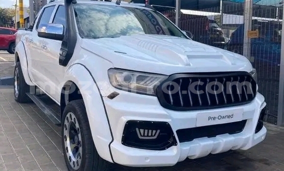 Buy Used Ford Ranger White Car in Maputo in Maputo