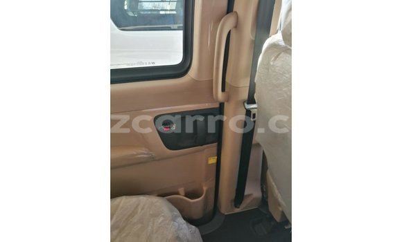 Comprar Importar Hyundai Accent Branco Carro em Import - Dubai em Cabo Delgado Comprar Importar Hyundai Accent Branco Carro em Import - Dubai em Cabo Delgado