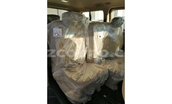 Comprar Importar Hyundai Accent Branco Carro em Import - Dubai em Cabo Delgado Comprar Importar Hyundai Accent Branco Carro em Import - Dubai em Cabo Delgado