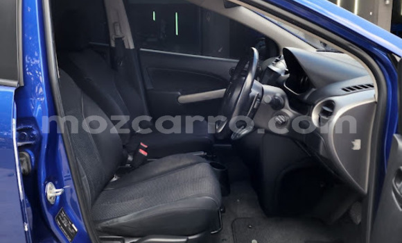 Comprar Usado Mazda Demio Azul Carro em Maputo em Maputo Comprar Usado Mazda Demio Azul Carro em Maputo em Maputo
