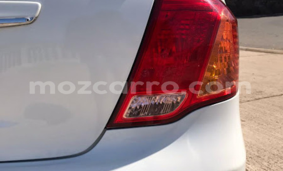 Comprar Usado Toyota Axio Branco Carro em Maputo em Maputo Comprar Usado Toyota Axio Branco Carro em Maputo em Maputo