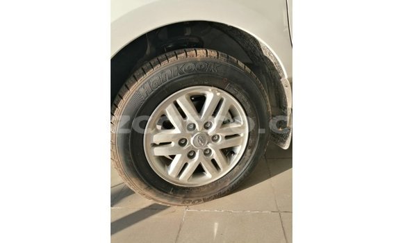 Comprar Importar Hyundai Accent Branco Carro em Import - Dubai em Cabo Delgado Comprar Importar Hyundai Accent Branco Carro em Import - Dubai em Cabo Delgado