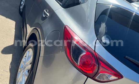 Comprar Usado Mazda CX-5 De outros Carro em Maputo em Maputo Comprar Usado Mazda CX-5 De outros Carro em Maputo em Maputo