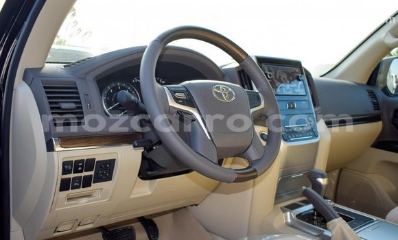 Comprar Importar Toyota Land Cruiser Preto Carro em Import - Dubai em Cabo Delgado Comprar Importar Toyota Land Cruiser Preto Carro em Import - Dubai em Cabo Delgado
