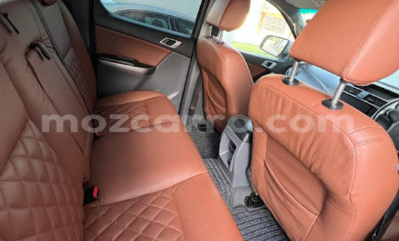 Comprar Usado Mazda BT-50 De outros Carro em Maputo em Maputo Comprar Usado Mazda BT-50 De outros Carro em Maputo em Maputo
