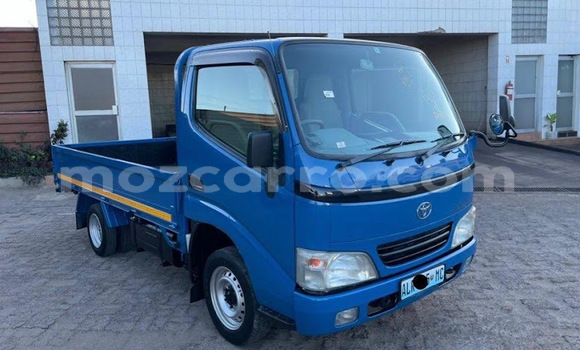 Comprar Usado Toyota Town Ace Azul Carro em Maputo em Maputo
