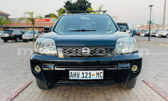 Comprar Usado Nissan X-Trail Preto Carro em Maputo em Maputo