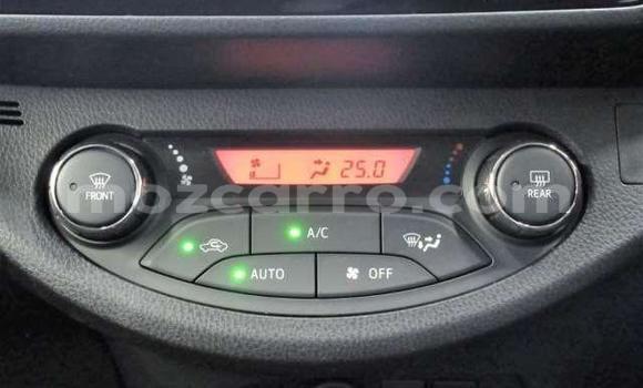 Buy Used Toyota Vitz Red Car in Beira in Sofala Buy Used Toyota Vitz Red Car in Beira in Sofala