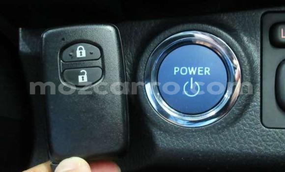 Buy Used Toyota Vitz Red Car in Beira in Sofala Buy Used Toyota Vitz Red Car in Beira in Sofala