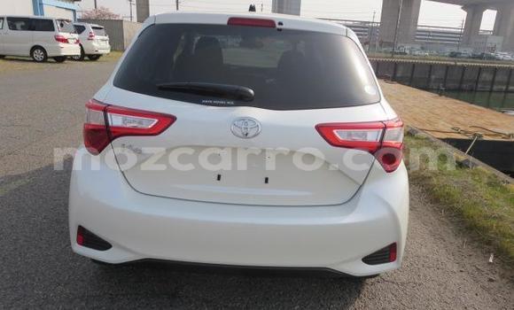 Comprar Usado Toyota Vitz Branco Carro em Maputo em Maputo Comprar Usado Toyota Vitz Branco Carro em Maputo em Maputo