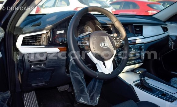 Comprar Importar Kia Cadenza De outros Carro em Import - Dubai em Cabo Delgado Comprar Importar Kia Cadenza De outros Carro em Import - Dubai em Cabo Delgado