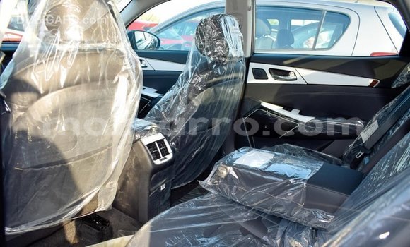 Comprar Importar Kia Cadenza De outros Carro em Import - Dubai em Cabo Delgado Comprar Importar Kia Cadenza De outros Carro em Import - Dubai em Cabo Delgado