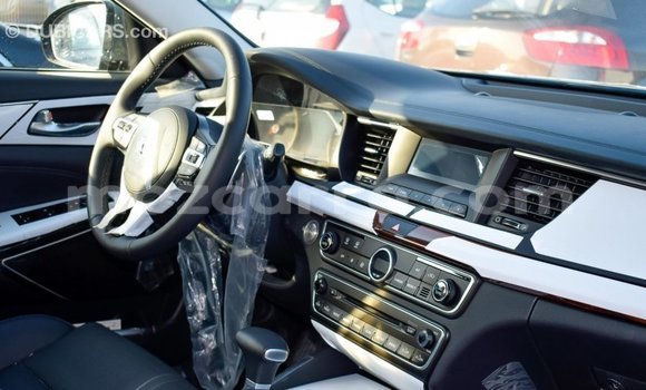 Comprar Importar Kia Cadenza De outros Carro em Import - Dubai em Cabo Delgado Comprar Importar Kia Cadenza De outros Carro em Import - Dubai em Cabo Delgado