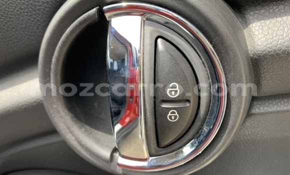 Comprar Usado MINI Cooper De outros Carro em Inhambane em Inhambane Comprar Usado MINI Cooper De outros Carro em Inhambane em Inhambane