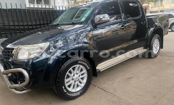 Nunua Ilio tumika Toyota Hilux Nyeusi Gari ndani ya Maputo nchini Maputo Nunua Ilio tumika Toyota Hilux Nyeusi Gari ndani ya Maputo nchini Maputo