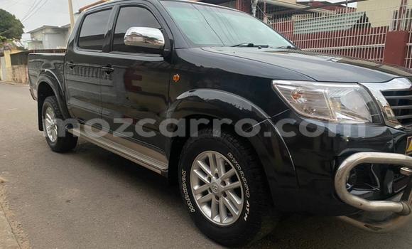 Nunua Ilio tumika Toyota Hilux Nyeusi Gari ndani ya Maputo nchini Maputo Nunua Ilio tumika Toyota Hilux Nyeusi Gari ndani ya Maputo nchini Maputo