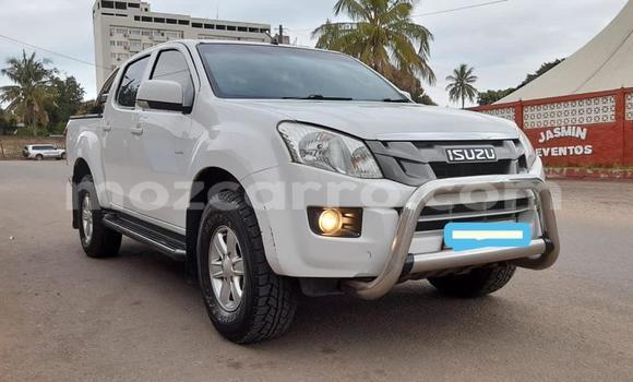Comprar Usado Isuzu D-MAX Branco Carro em Maputo em Maputo Comprar Usado Isuzu D-MAX Branco Carro em Maputo em Maputo
