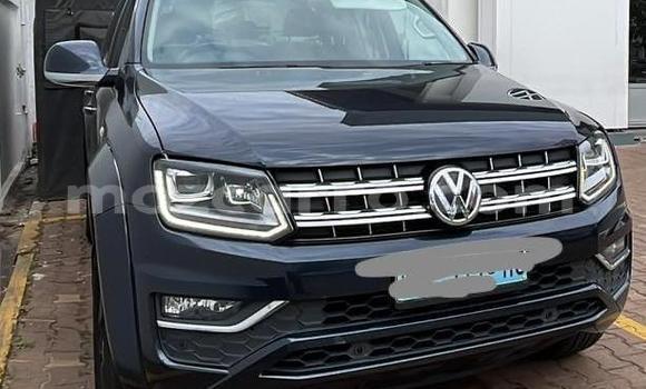 Nunua Ilio tumika Volkswagen Amarok Bluu Gari ndani ya Maputo nchini Maputo