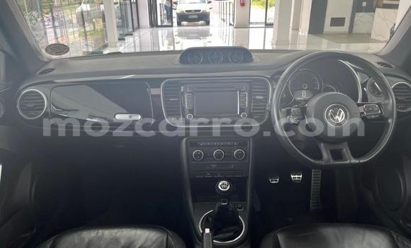 Comprar Usado Volkswagen Beetle Prata Carro em Maputo em Maputo Comprar Usado Volkswagen Beetle Prata Carro em Maputo em Maputo