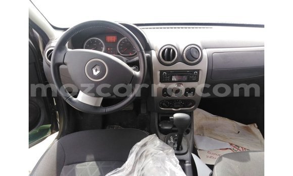 Comprar Importar Renault Duster Verde Carro em Import - Dubai em Cabo Delgado Comprar Importar Renault Duster Verde Carro em Import - Dubai em Cabo Delgado