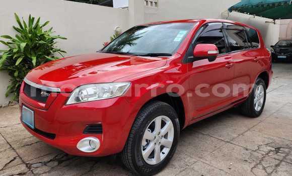 Tenga Tsaru Toyota Vanguard Tsvuku Mota in Maputo in Maputo Tenga Tsaru Toyota Vanguard Tsvuku Mota in Maputo in Maputo