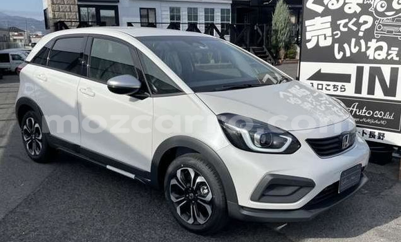 Comprar Usado Honda Fit Branco Carro em Maputo em Maputo