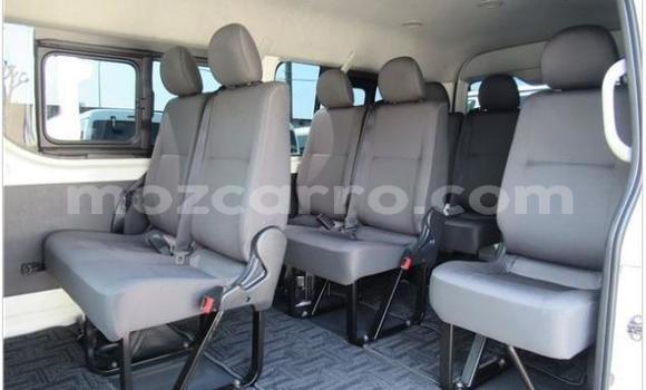 Comprar Usado Toyota Hiace Branco Carro em Inhambane em Inhambane Comprar Usado Toyota Hiace Branco Carro em Inhambane em Inhambane