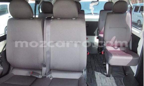 Comprar Usado Toyota Hiace Branco Carro em Inhambane em Inhambane Comprar Usado Toyota Hiace Branco Carro em Inhambane em Inhambane