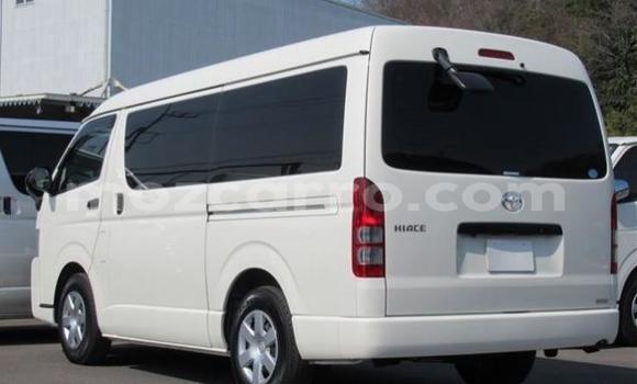 Comprar Usado Toyota Hiace Branco Carro em Inhambane em Inhambane Comprar Usado Toyota Hiace Branco Carro em Inhambane em Inhambane