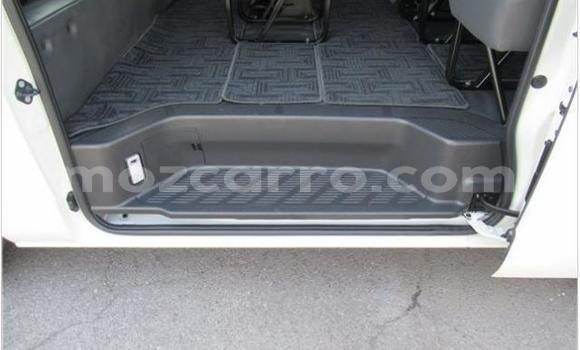 Comprar Usado Toyota Hiace Branco Carro em Inhambane em Inhambane Comprar Usado Toyota Hiace Branco Carro em Inhambane em Inhambane