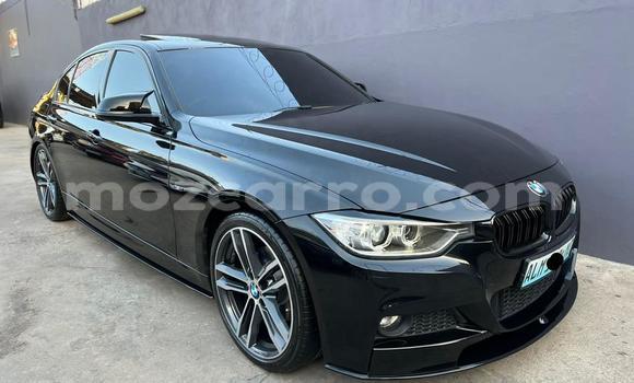 Nunua Ilio tumika BMW 3200 Nyeusi Gari ndani ya Maputo nchini Maputo