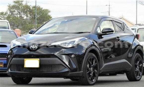 Comprar Usado Toyota C-HR Preto Carro em Maputo em Maputo