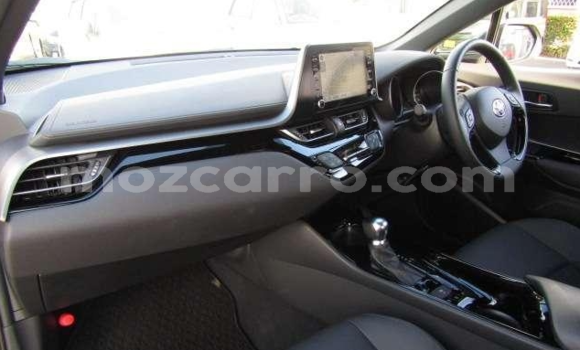 Buy Used Toyota C-HR Black Car in Maputo in Maputo Buy Used Toyota C-HR Black Car in Maputo in Maputo