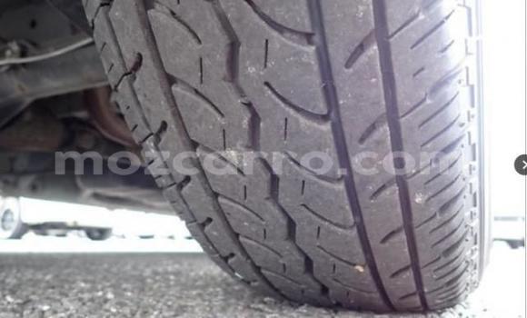 Comprar Usado Toyota Hiace Branco Carro em Manica em Manica Comprar Usado Toyota Hiace Branco Carro em Manica em Manica