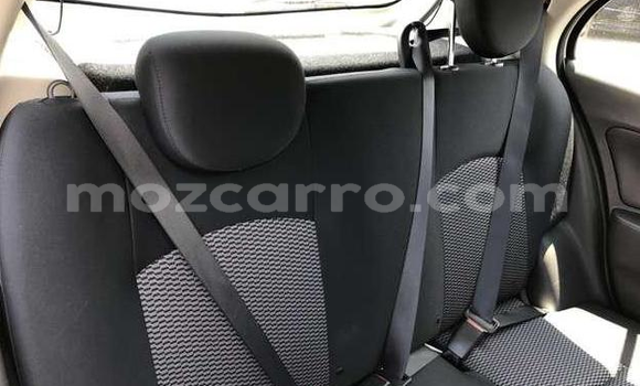 Buy Used Nissan March White Car in Inhambane in Inhambane Buy Used Nissan March White Car in Inhambane in Inhambane