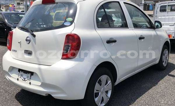 Buy Used Nissan March White Car in Inhambane in Inhambane Buy Used Nissan March White Car in Inhambane in Inhambane