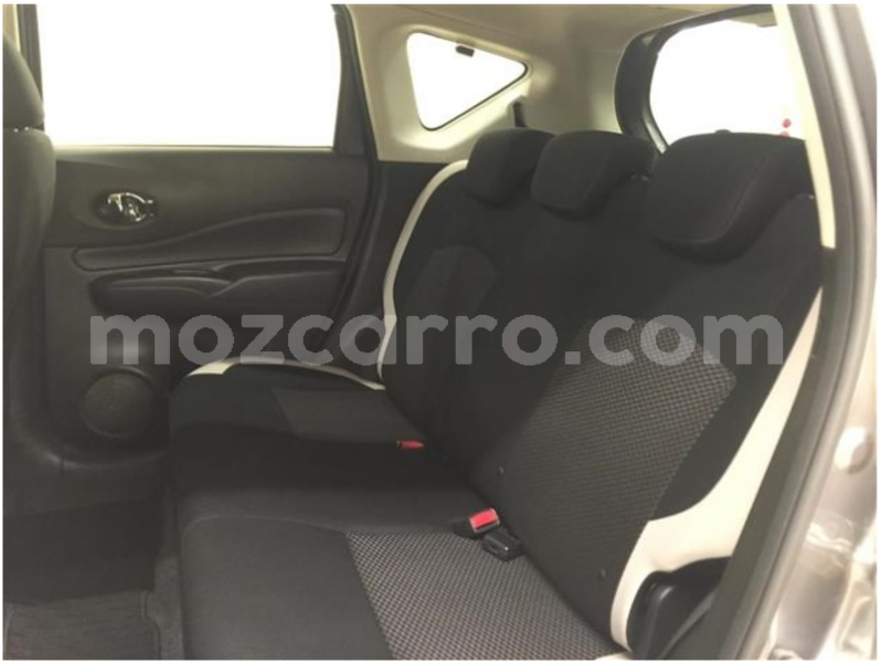 Big with watermark nissan note manica manica 13234