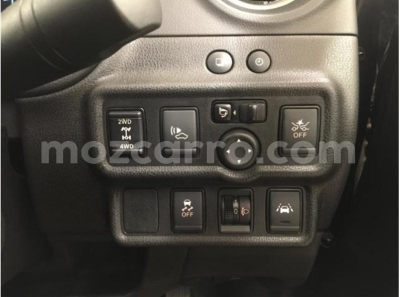 Big with watermark nissan note manica manica 13234