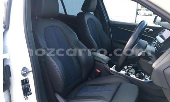 Comprar Usado BMW 1-Series Branco Carro em Nampula em Nampula Comprar Usado BMW 1-Series Branco Carro em Nampula em Nampula